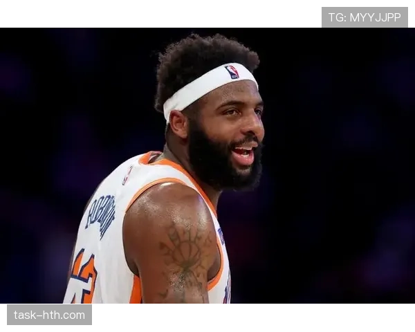 罗宾逊季后赛三分表现助力球队再创佳绩