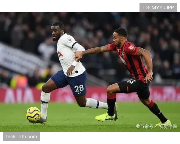 霍伊别尔攻防俱佳助球队取胜,表现抢眼 霍伊别尔攻防俱佳助球队取胜,表现抢眼