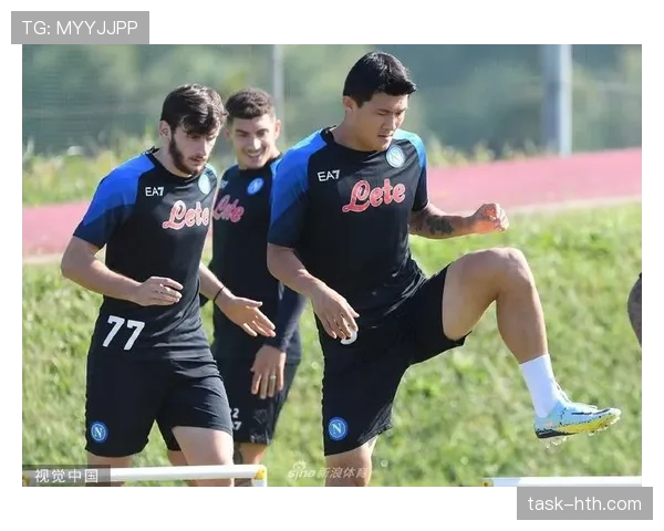 金玟哉转会费创历史新高，状态火热持续引发关注