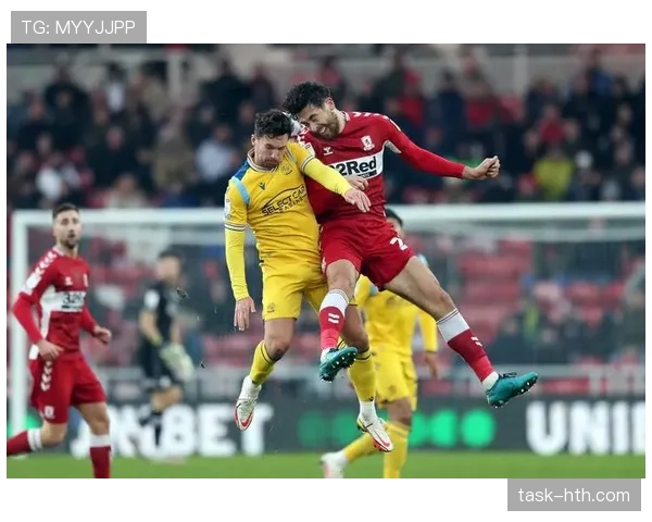 马奎尔防守站位表现稳健,近期比赛位置感持续提升 马奎尔防守站位表现稳健,近期比赛位置感持续提升